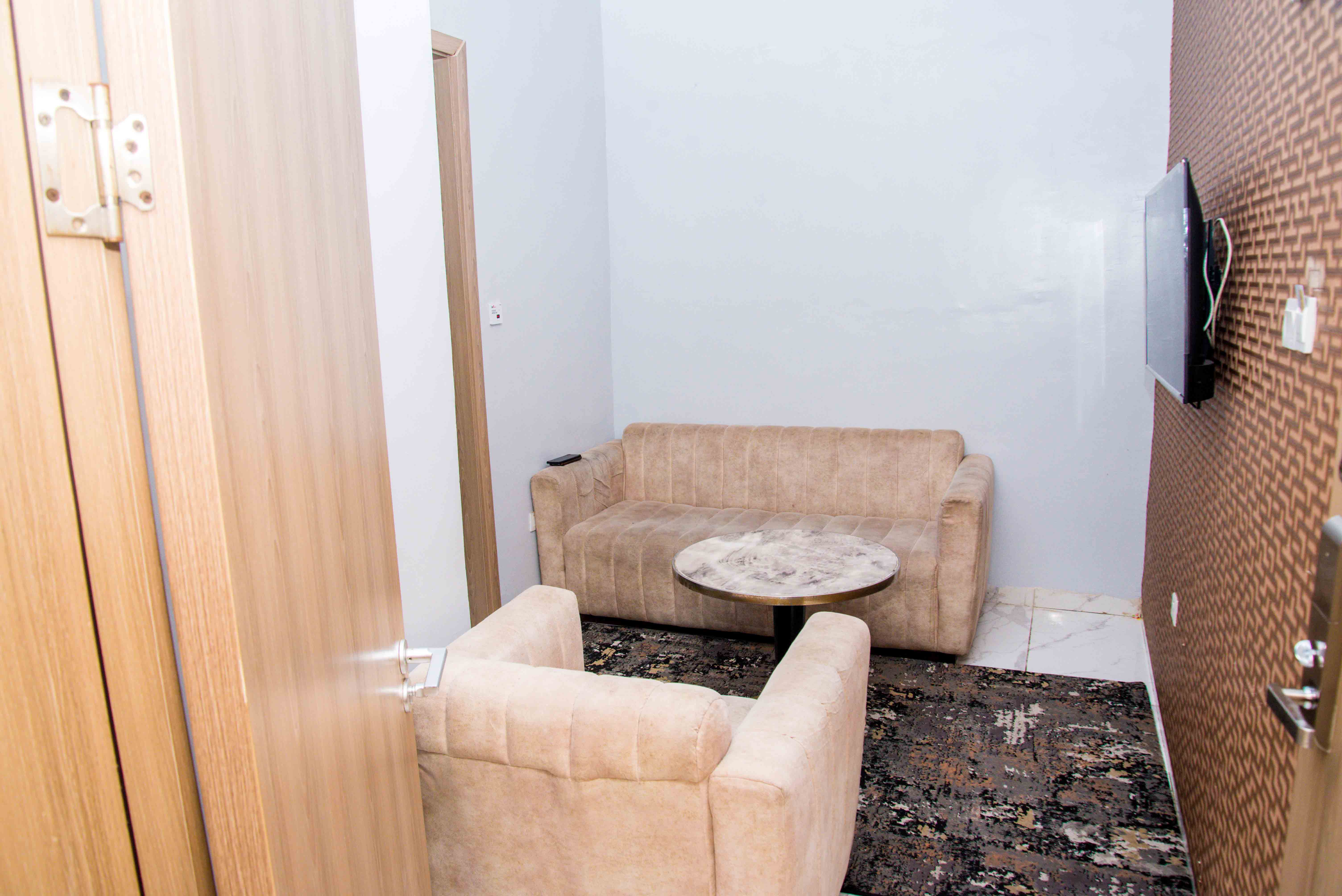 PERFECTO SUITE image